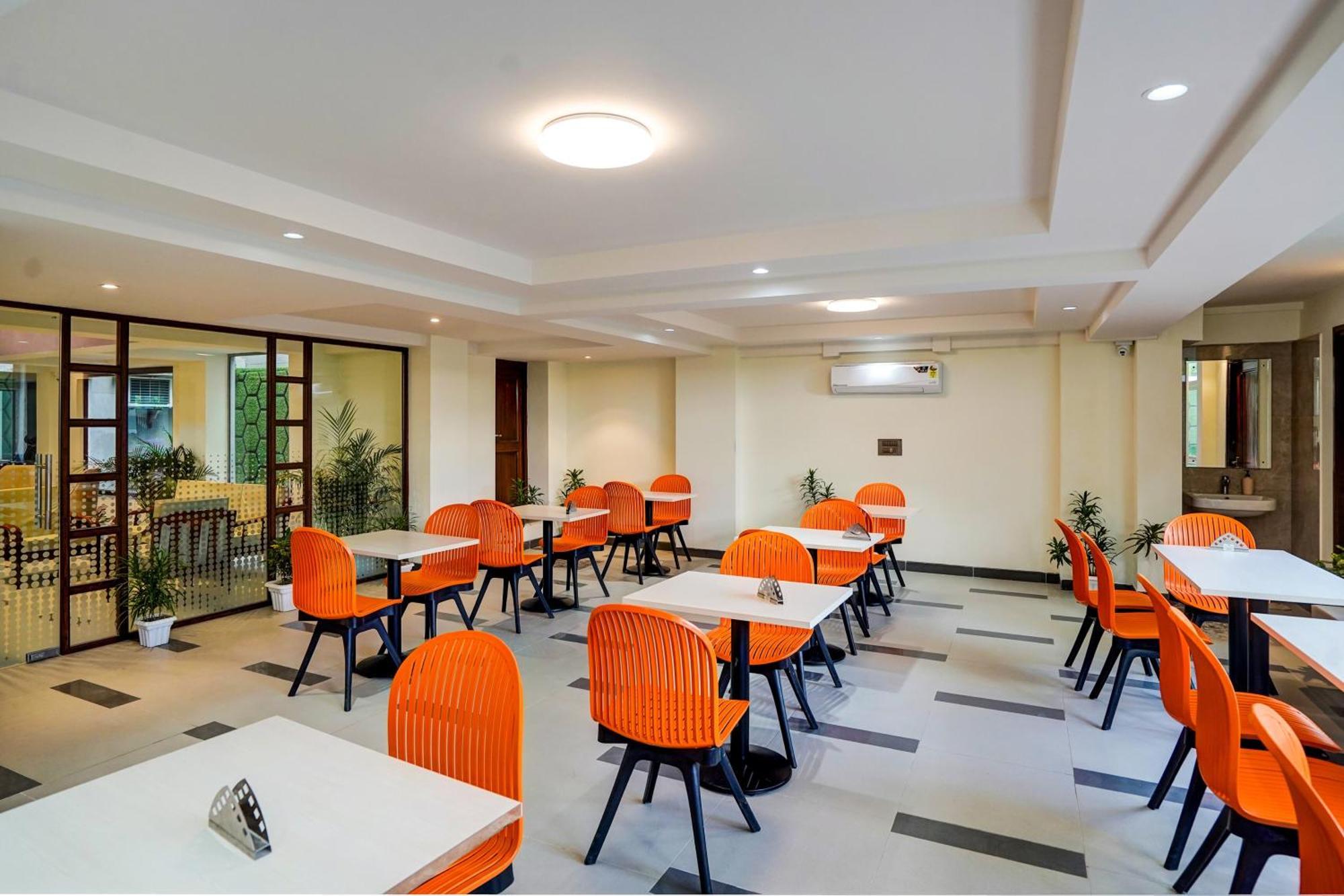 Hotel O Parkinn 古尔冈 外观 照片