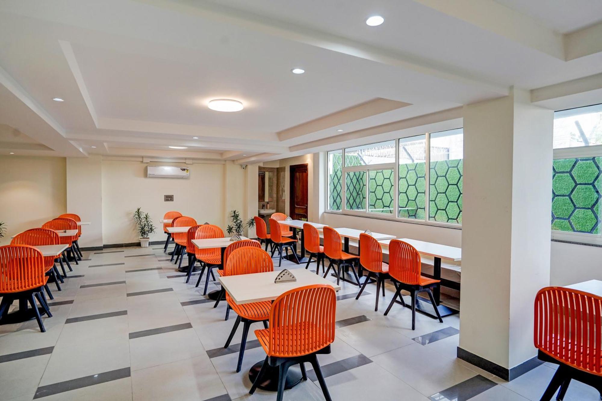 Hotel O Parkinn 古尔冈 外观 照片