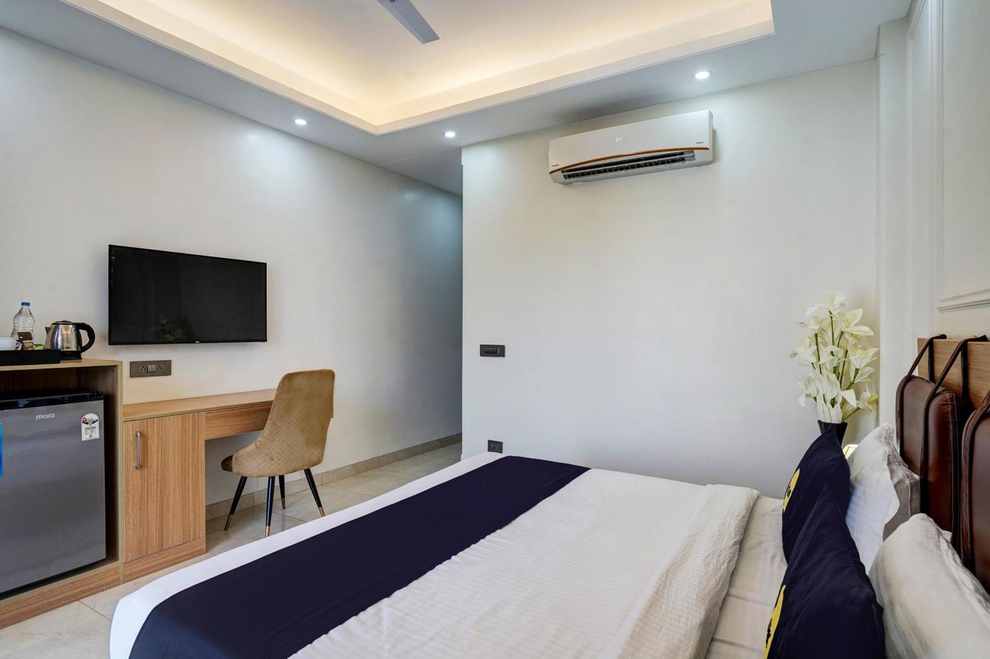 Hotel O Parkinn 古尔冈 外观 照片