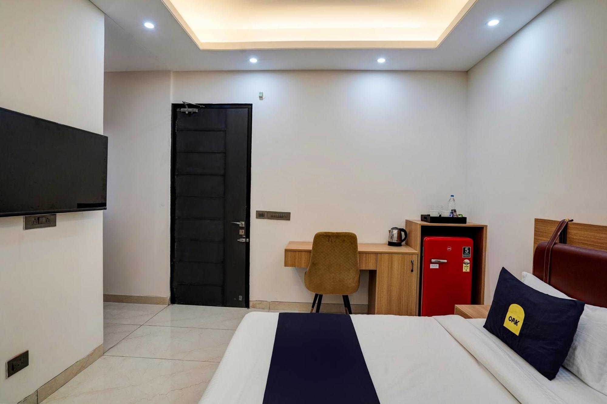 Hotel O Parkinn 古尔冈 外观 照片