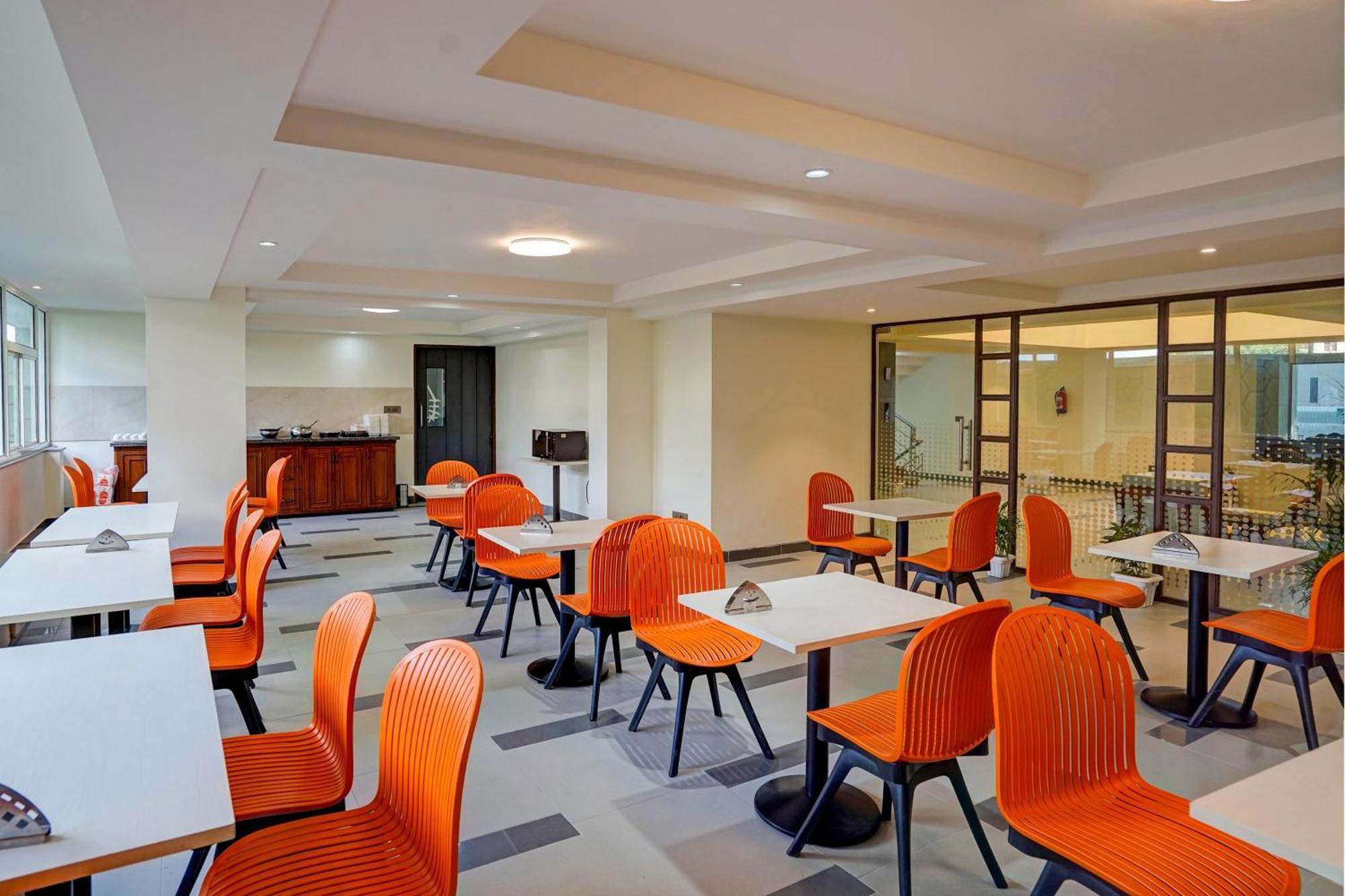Hotel O Parkinn 古尔冈 外观 照片